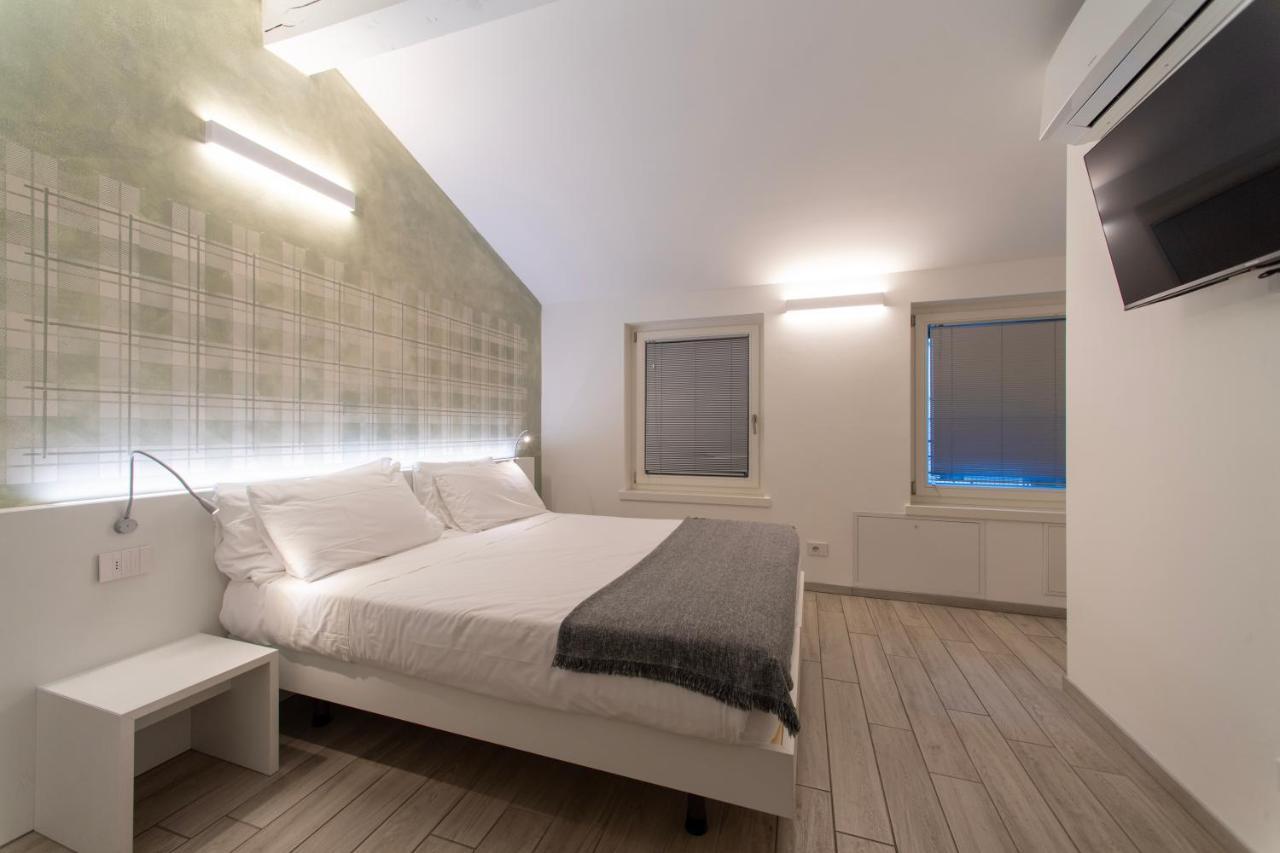 Cityu - Grazioli 27 Trento Centro Con Parcheggio Privato Gratuito Экстерьер фото