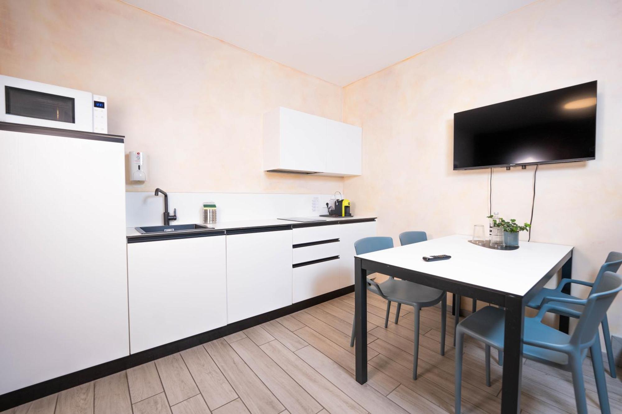 Cityu - Grazioli 27 Trento Centro Con Parcheggio Privato Gratuito Экстерьер фото