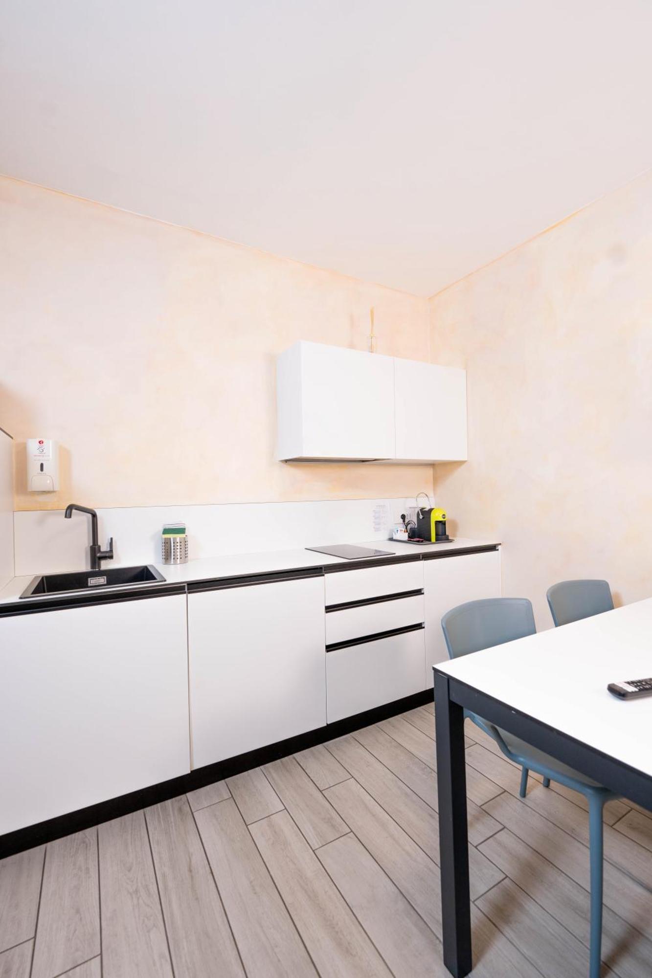 Cityu - Grazioli 27 Trento Centro Con Parcheggio Privato Gratuito Экстерьер фото